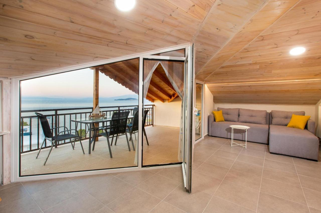 Villa Theasi Olympiada Bagian luar foto